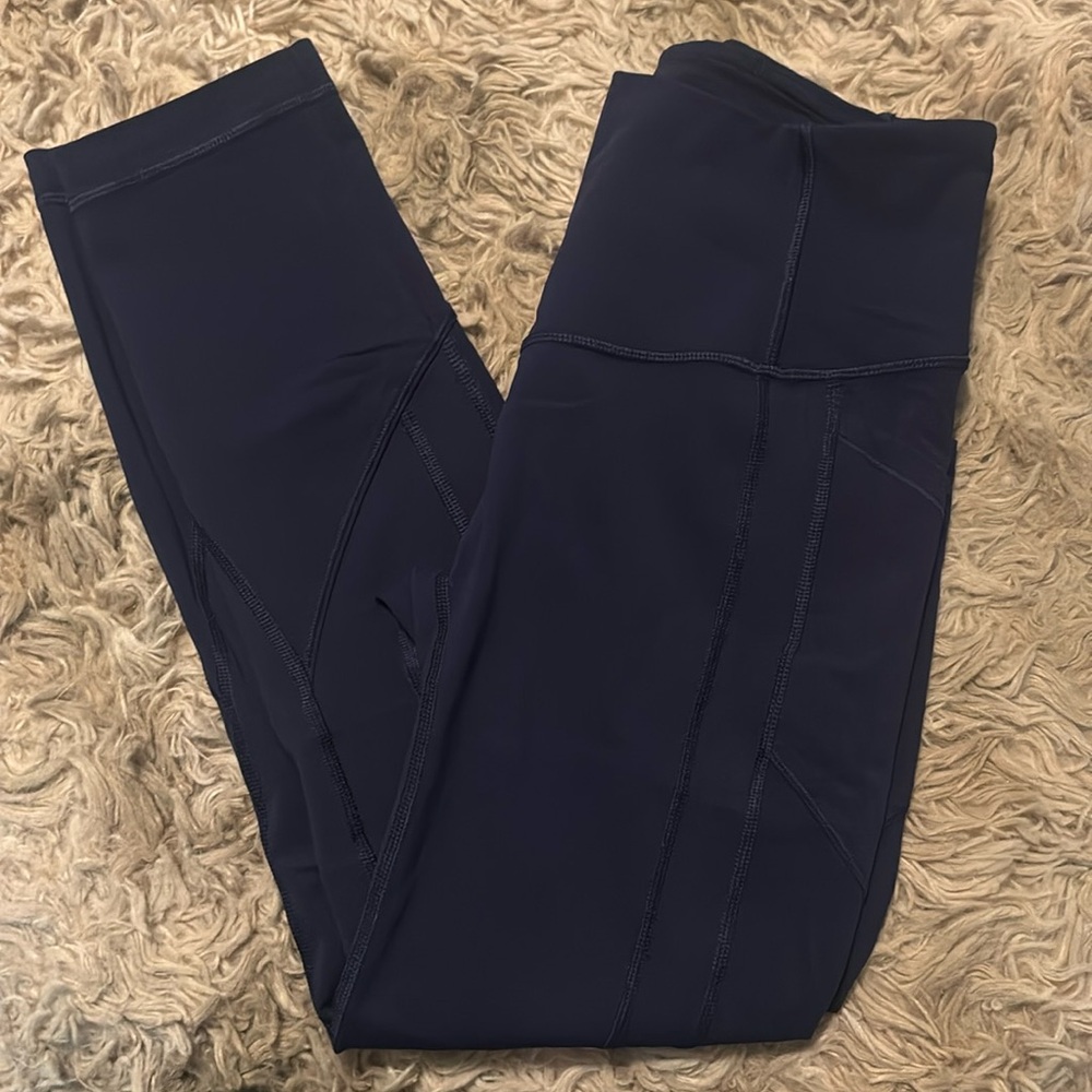 Lululemon athletic crop pants